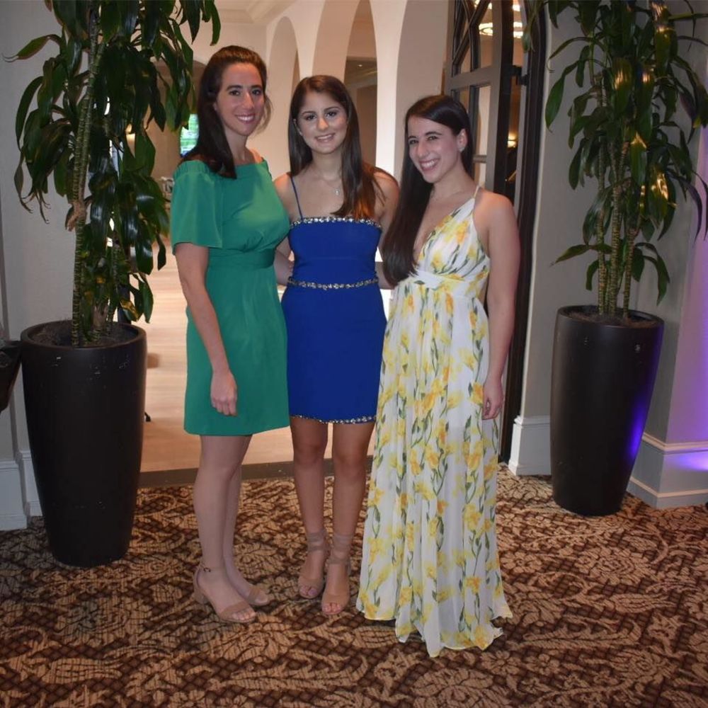 Meet your Posher, Jenny